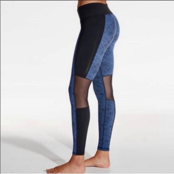 Calia by Carrie Underwood textured blue mesh panel women’s leggings size small - Picture 1 of 4